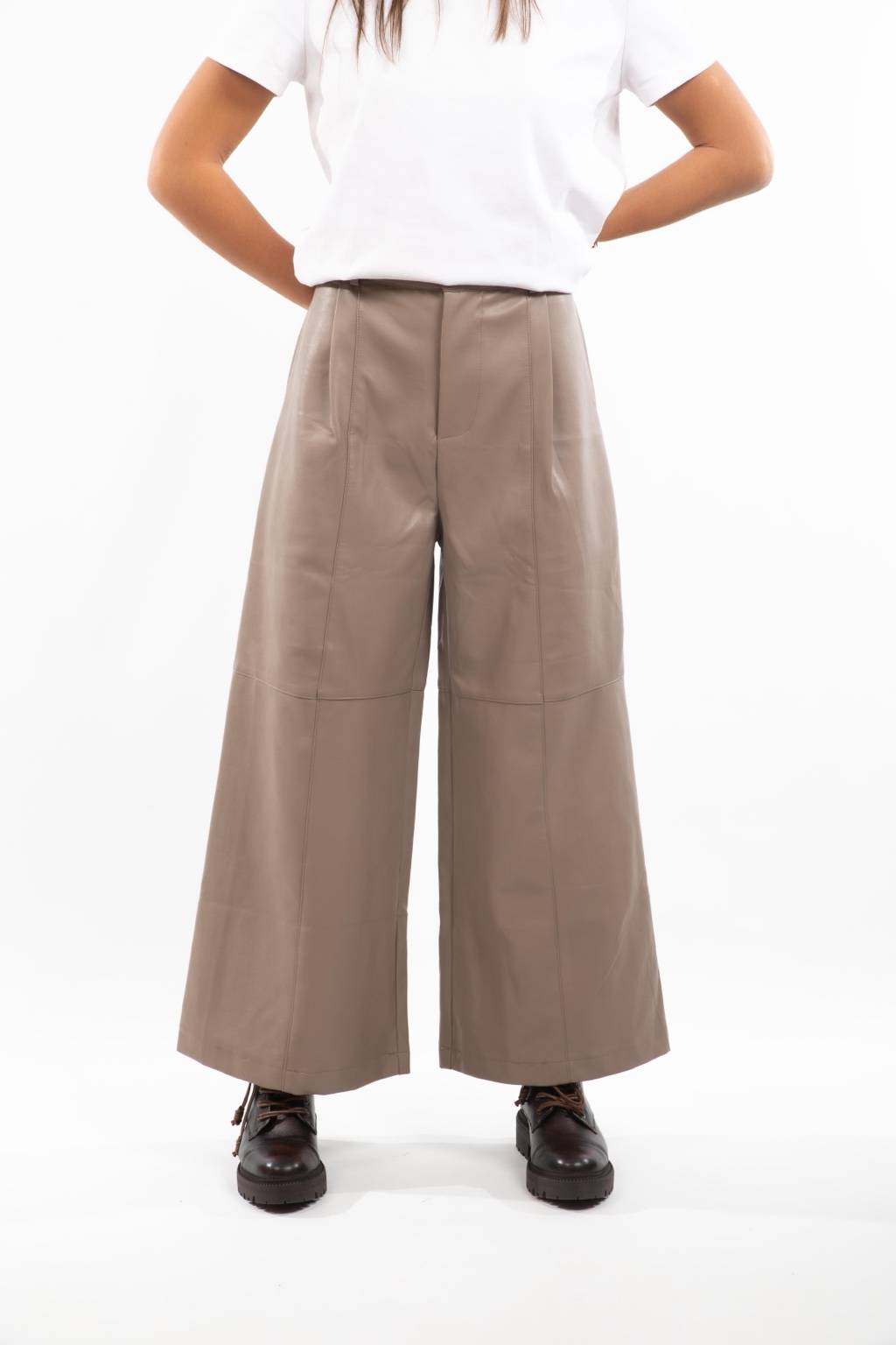 Pantalon simili beige Vick