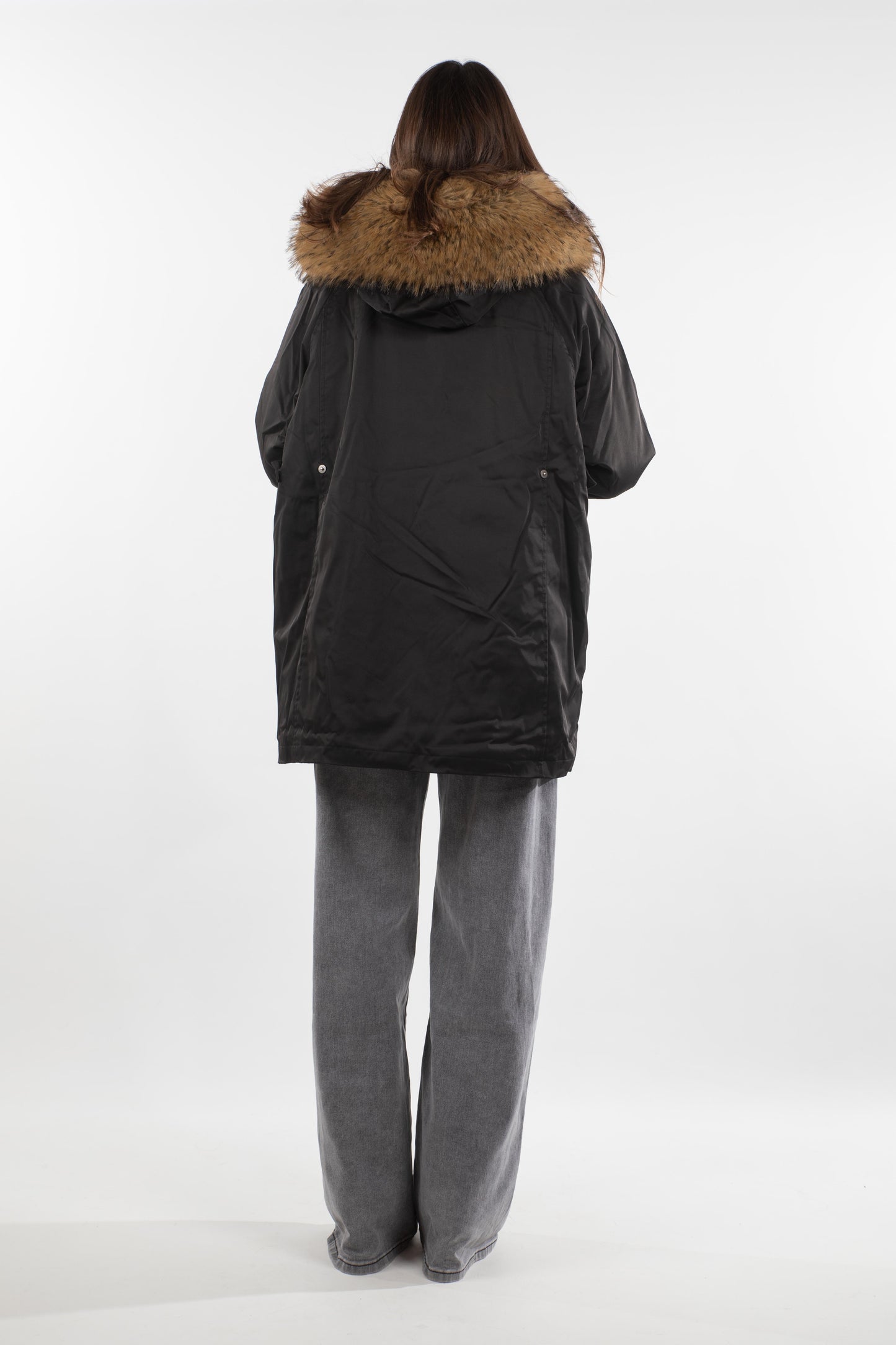 Manteau fourrure noir opale