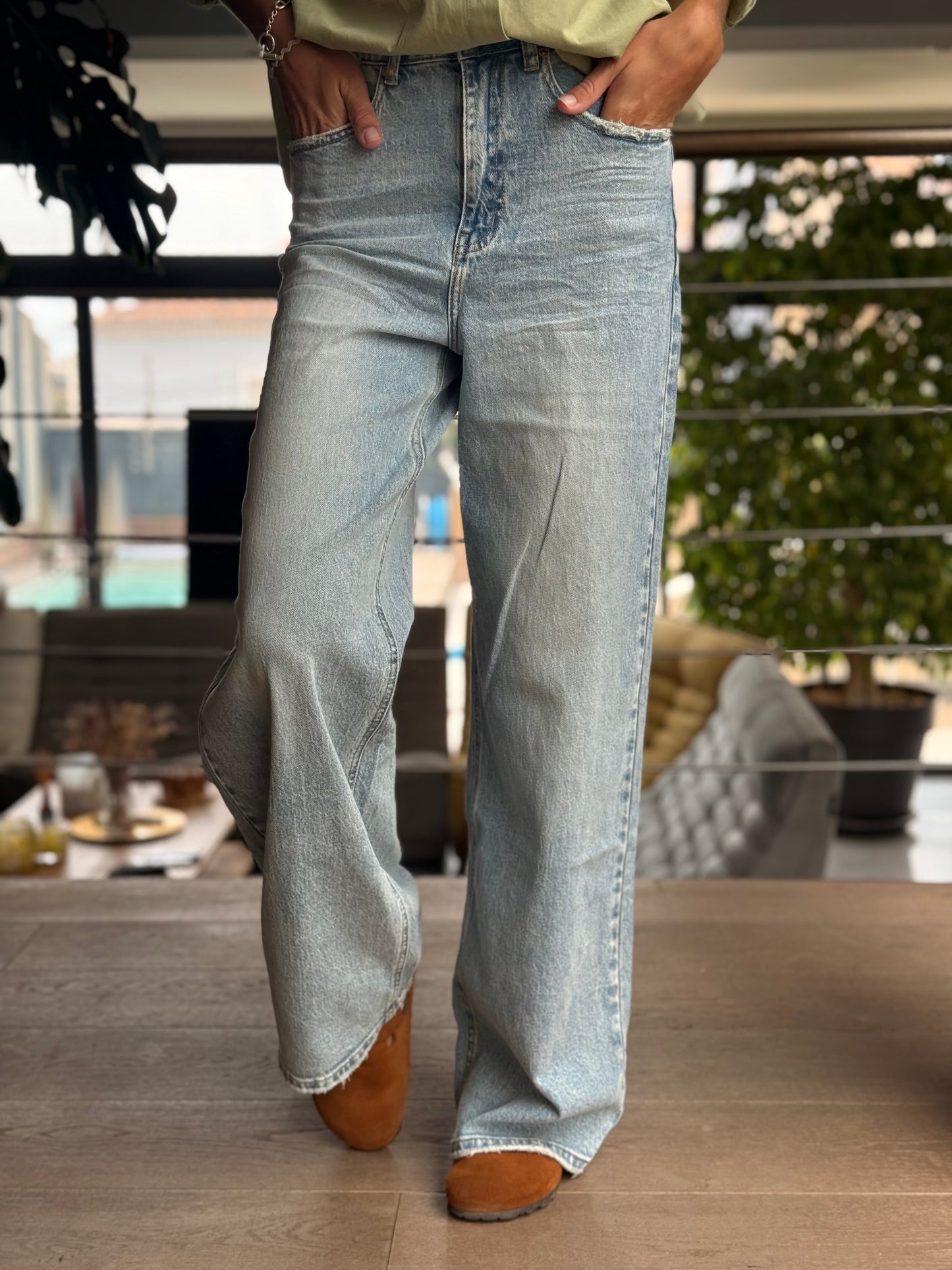 Jean large taille haute – Bleu délavé