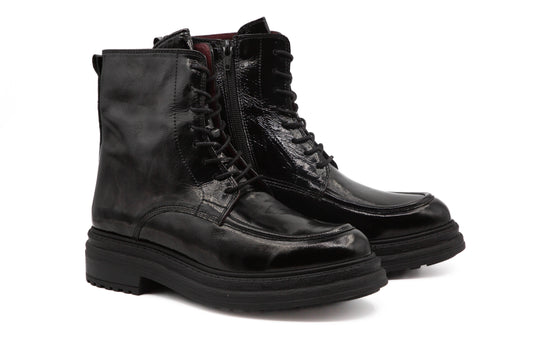 Boots Moogie naplak noir