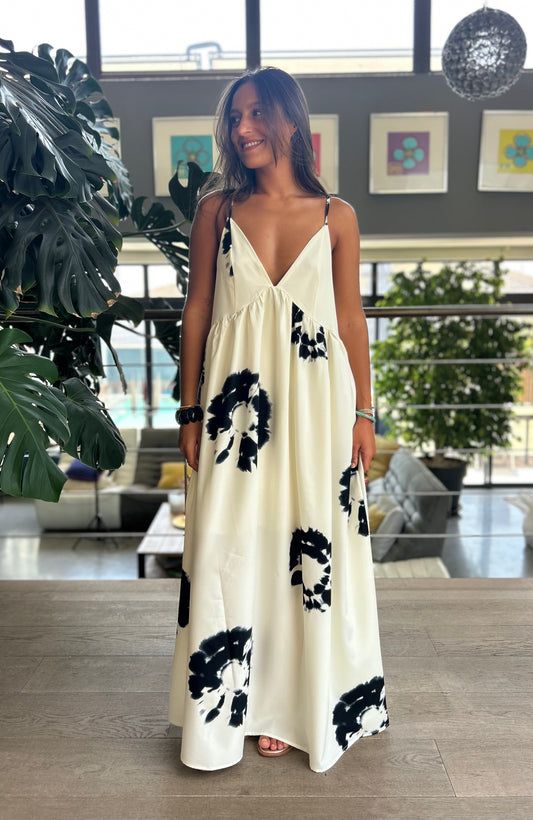 Robe longue blanche imprimés noirs